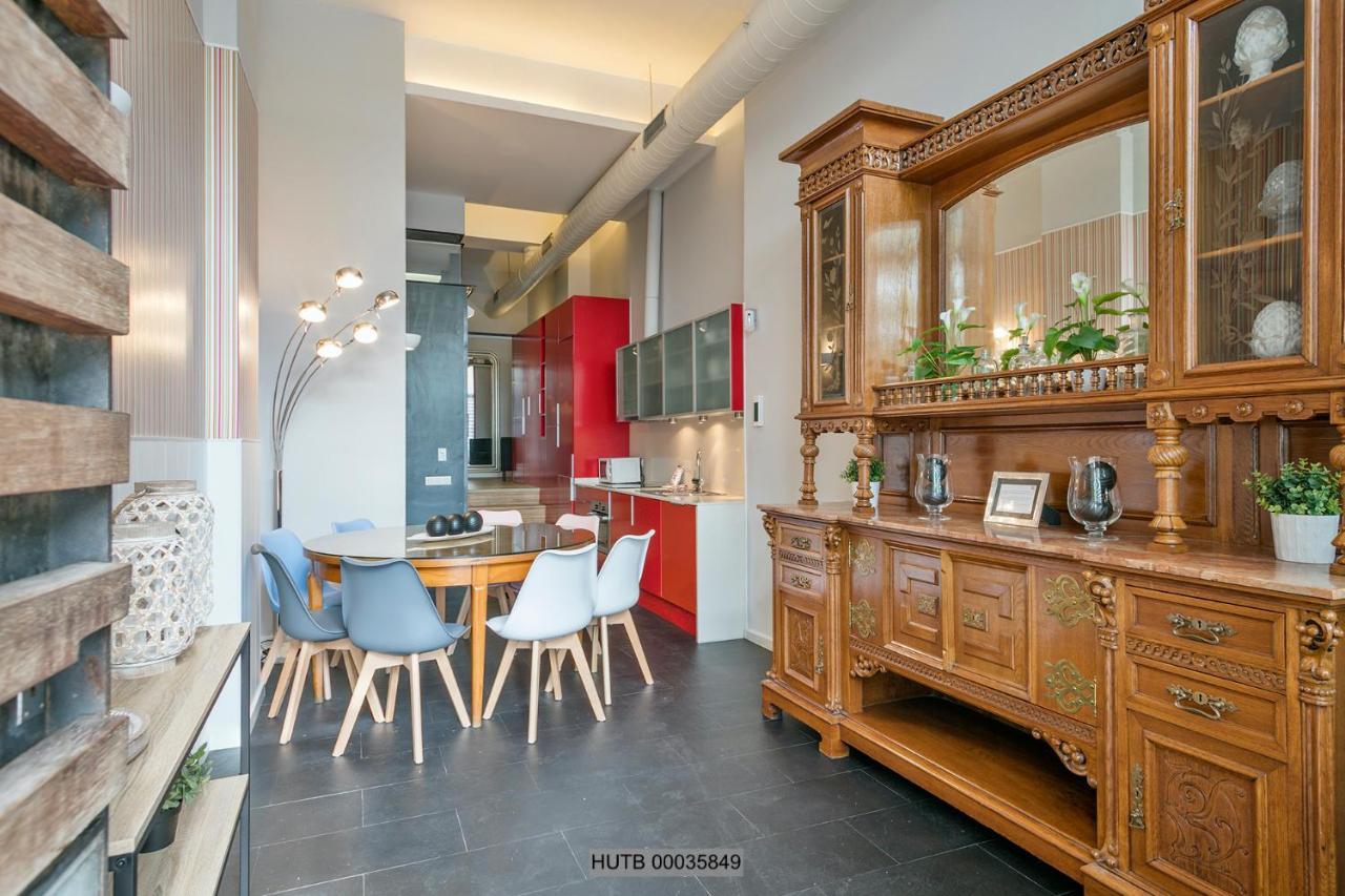 Alcam Les Corts Apartment Barcelona Exterior foto