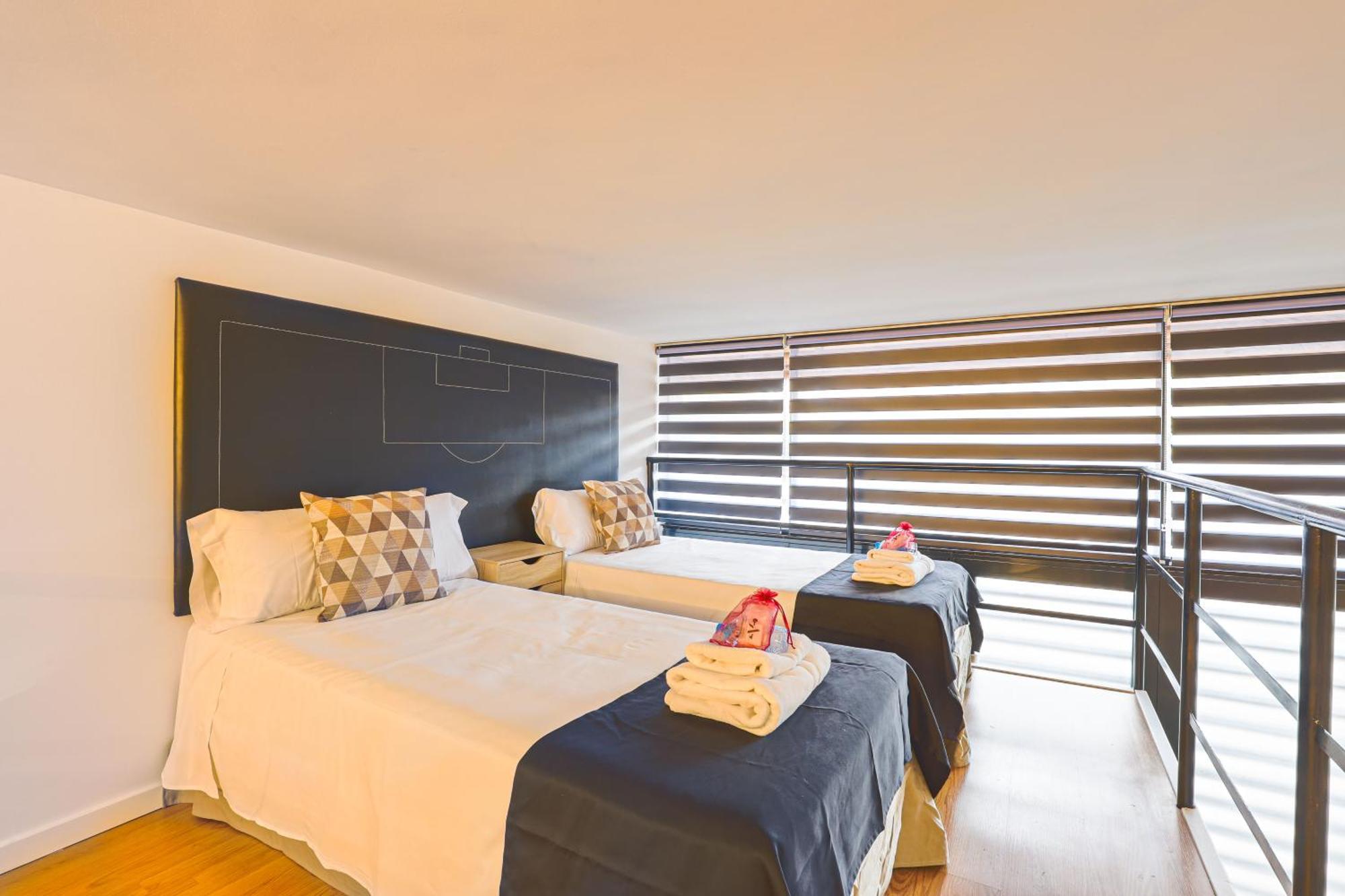Alcam Les Corts Apartment Barcelona Exterior foto