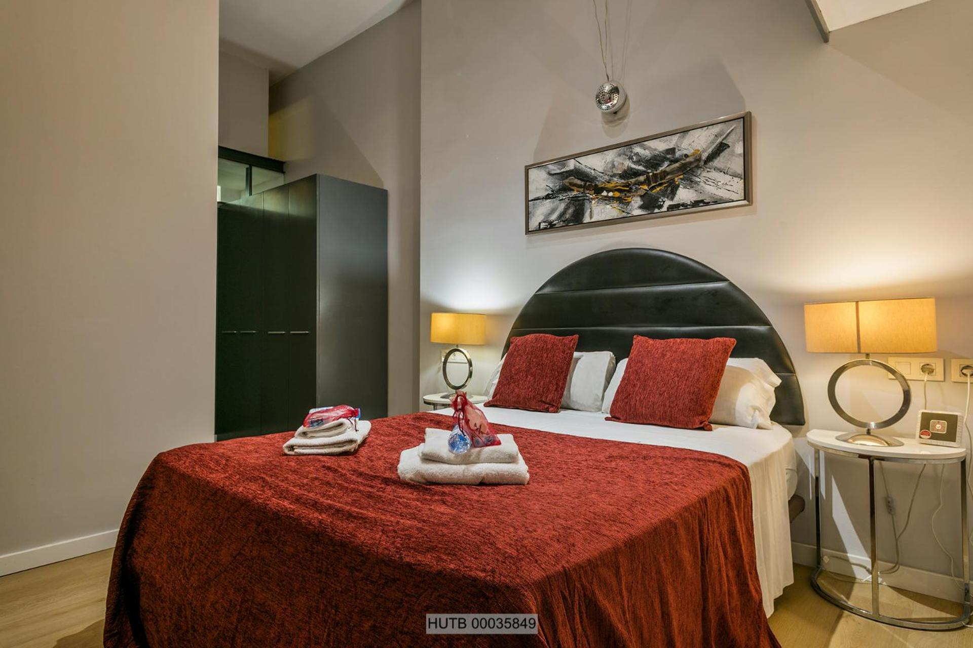 Alcam Les Corts Apartment Barcelona Exterior foto